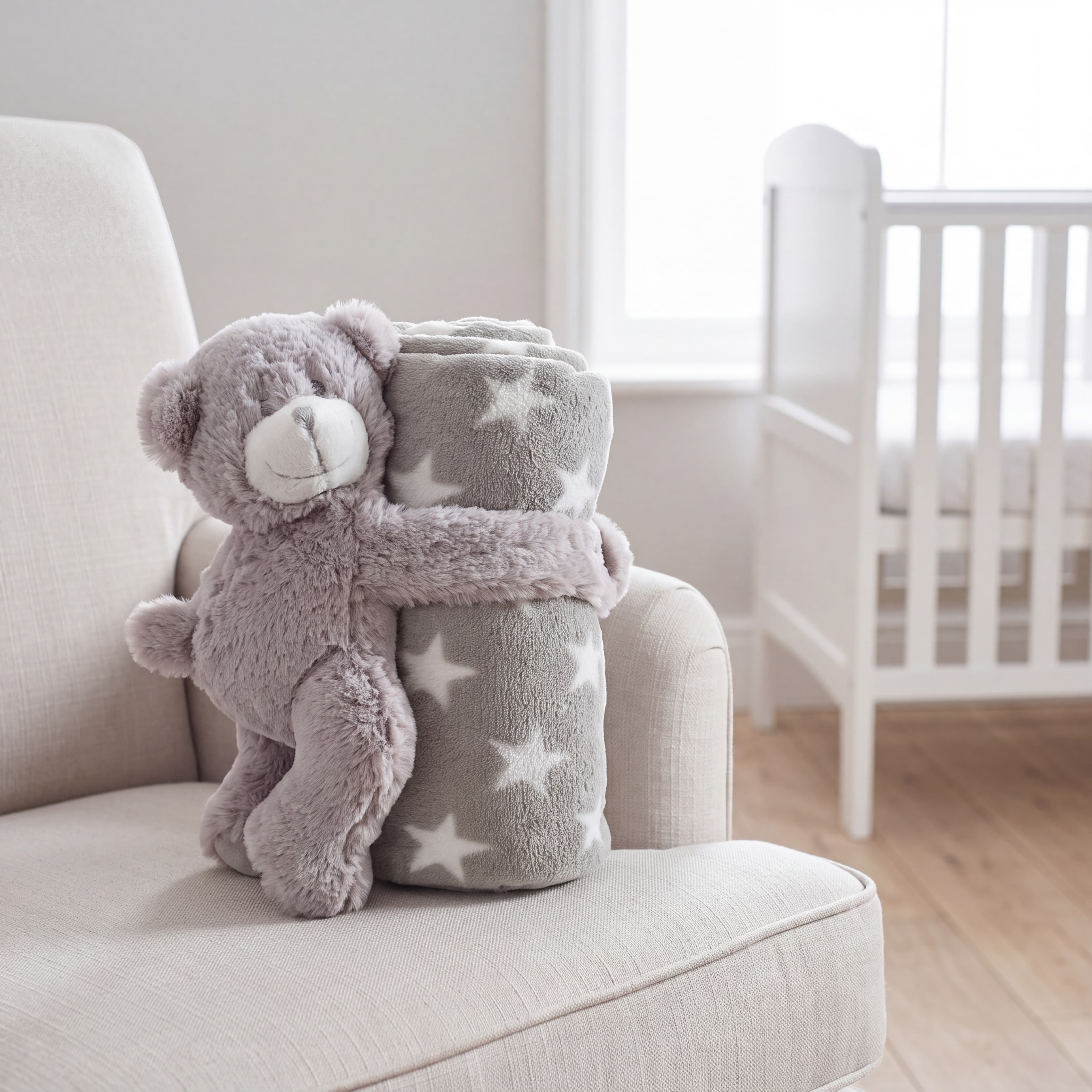 Babydecke mit Kuschelbär, grau mit Sternen, 75 × 75 cm — 2